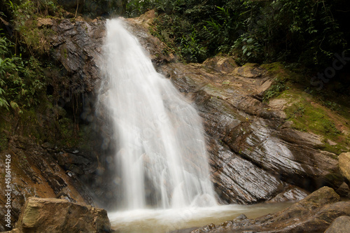 Cachoeira de queda d´água cristalina, rio e pedras lisa. Paisagem das serras e céu do município de Serra Negra interior de São Paulo, Brasil photo