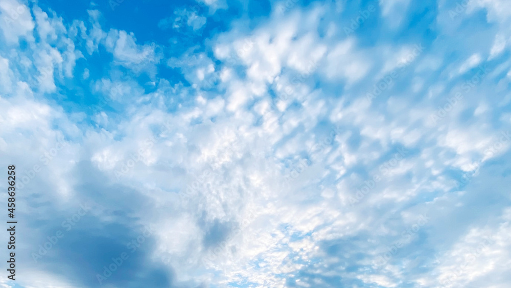 ドラマチックな青空と雲 ドラマチックな青空と雲