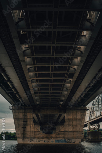 Fototapeta Naklejka Na Ścianę i Meble -  bridge over river