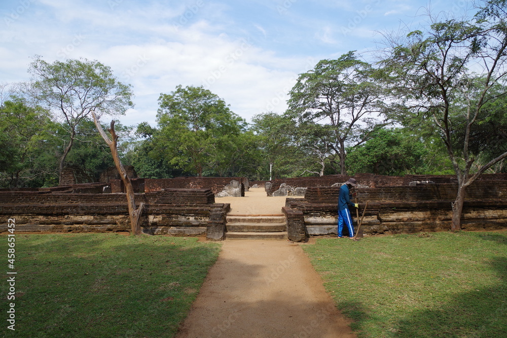 スリランカの世界遺産　古代都市ポロンナルワ