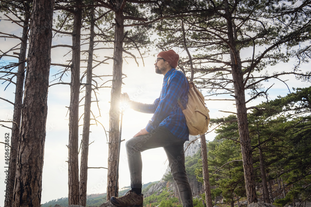 the concept of discovery and hiking, nature and freedom