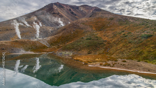大雪山系旭岳 姿見の池 曇天