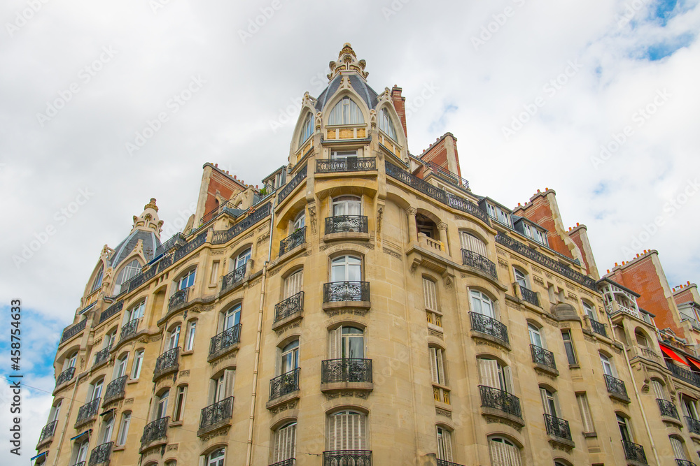 Paris, France. Art Nouveau And Haussmannian Architecture Of A Residential Building In Rue Cardinet, Paris, France. low angle