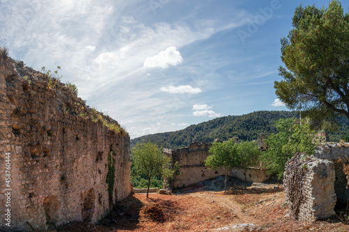 Ruins of the castle of the Bishop of Cavaillon in Fontaine-de-Vaucluse, Provence; France