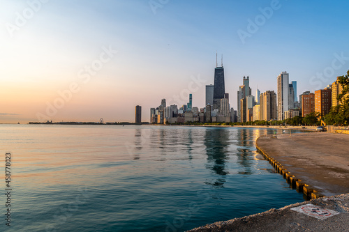 Vászonkép Views of the Chicago Skyline at Dawn