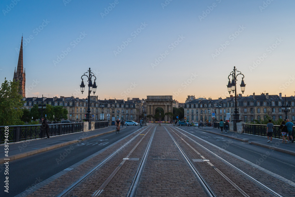 Obraz premium Cityscape of Bordeaux (France)