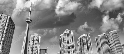 Canvas Print Toronto. Beautiful view of city buildings from the Pier