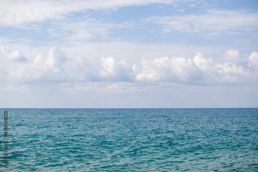 Obraz premium blue sky and sea