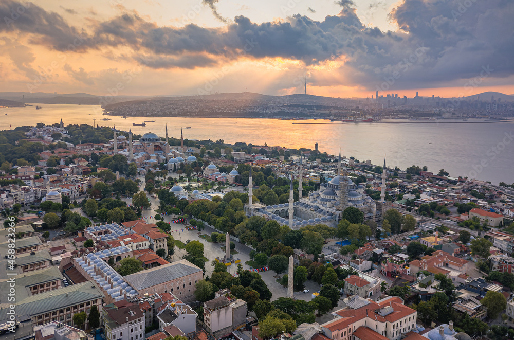 blue mosque at sunrise. Istanbul, Turkey 2021