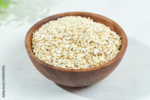 大麦（ビタバァレー：ビタミンB１やB2をプラスしたもの）