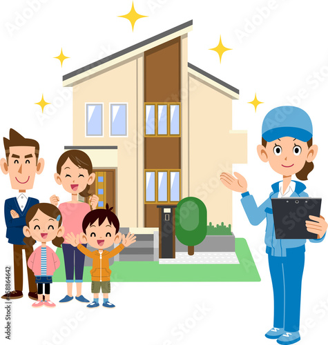住宅の前に立つ家族と書類を手に持つ青い作業着の女性
