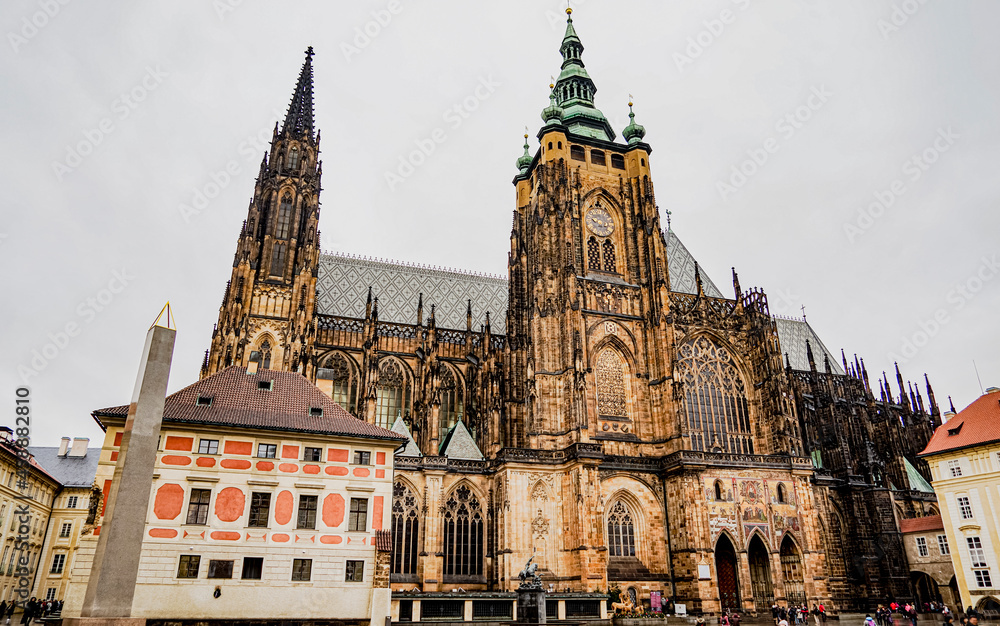 プラハ城内　聖ヴィート大聖堂