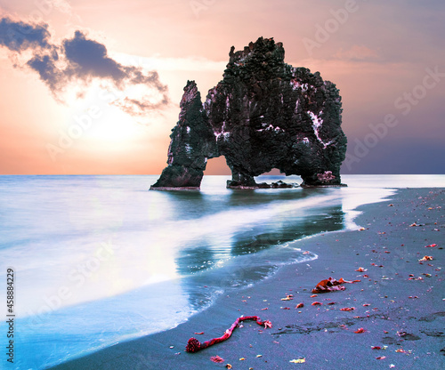 Obraz na płótnie Beautiful dramatic landscape with extraordinary rock formation Hvitserkur on Vatnsnes peninsula in North-West Iceland. Exotic countries. Amazing places w salonie