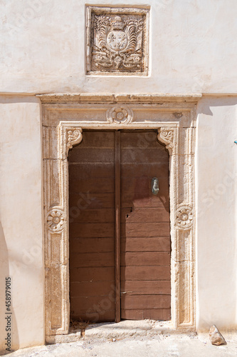 Traditional door at Chora village in Kythera island, Greece © CoinUp