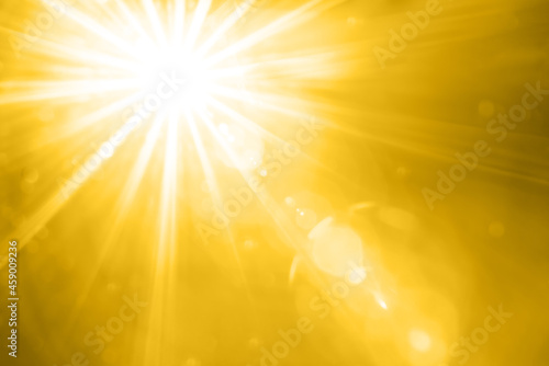 黄金色の光彩背景素材｜放射光／閃光／ゴールド／光学フレア／ゴースト