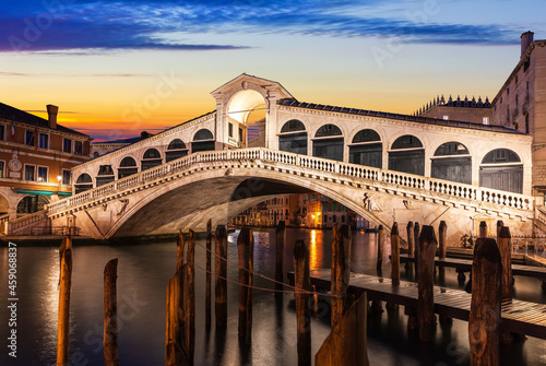 The Rialto bridge in Venice, night view