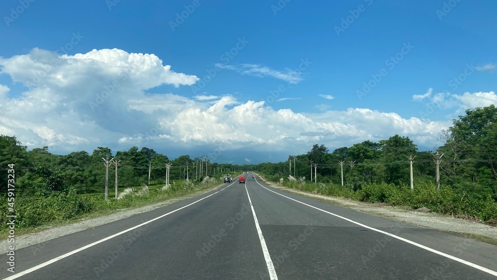 Fototapeta premium road in the mountains
