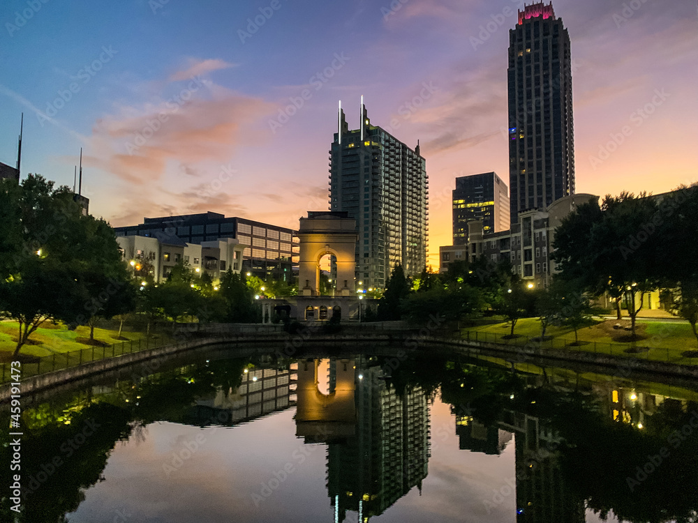 Fototapeta premium Atlantic Station during Sunrise Hour