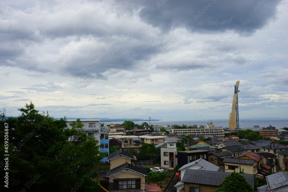 Cityscape of Beppu and B-CON Plaza, Global Tower in Oita, Japan - 日本 大分 別府 グローバルタワー ビーコンプラザ と 別府の街並み	