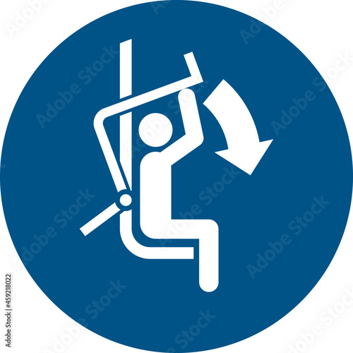 ISO 7010 M033 Close safety bar of chairlift