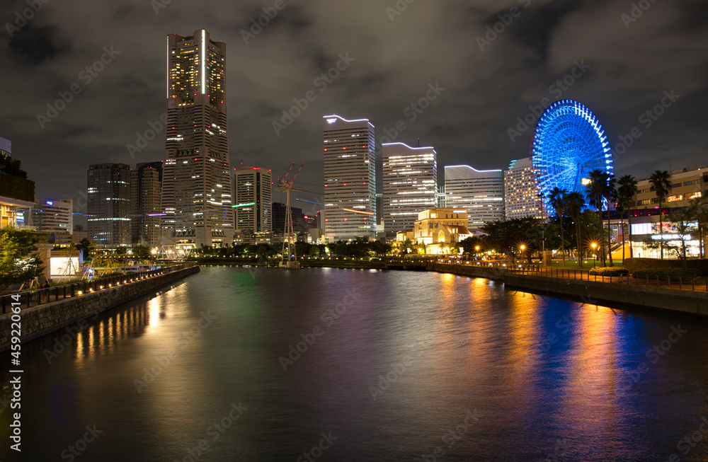 Naklejka premium みなとみらい夜景