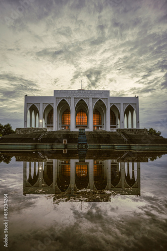beautiful reflection of mosque of songkla which is look like Taj mahal