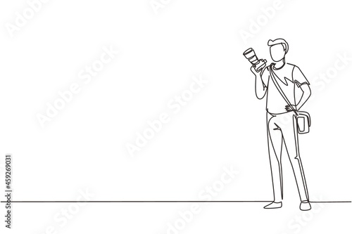 Continuous one line drawing paparazzi and journalist occupation, standing with digital camera and sling bag. Professional photographer taking pictures. Single line draw design vector illustration