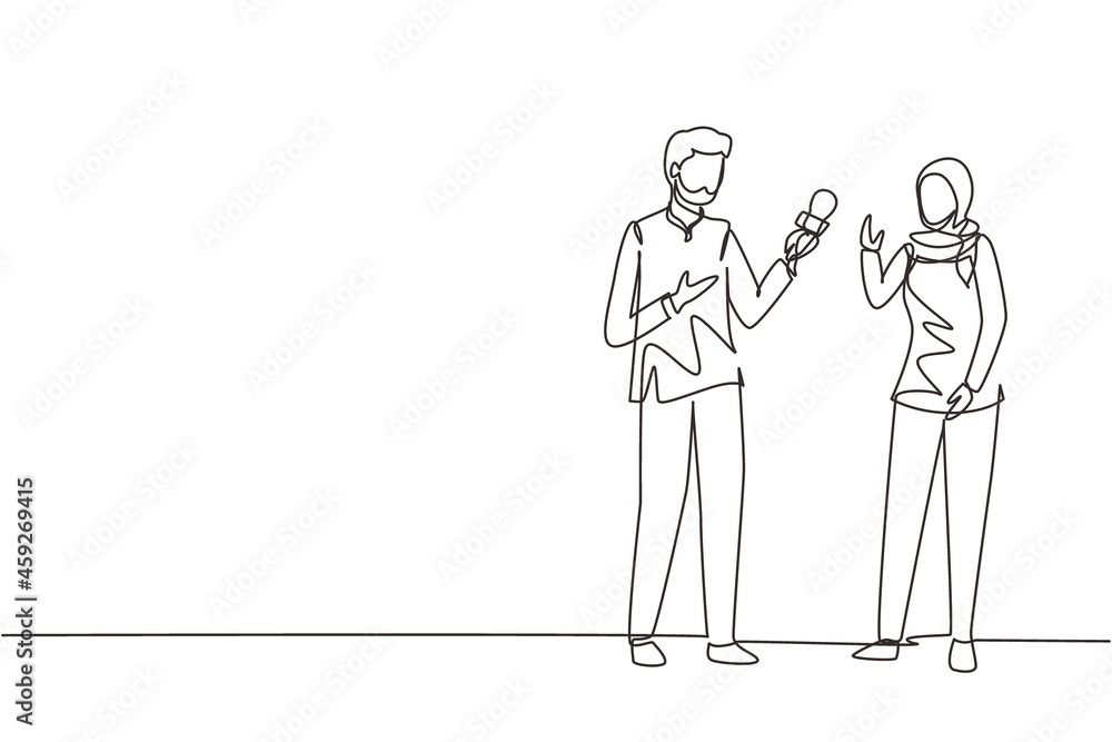 Continuous one line drawing Arabian male tv reporter interviewing questions. Man holding an interview with woman, professional journalist in conversation. Single line draw design vector illustration Continuous one line drawing Arabian male tv reporter interviewing questions. Man holding an interview with woman, professional journalist in conversation. Single line draw design vector illustration