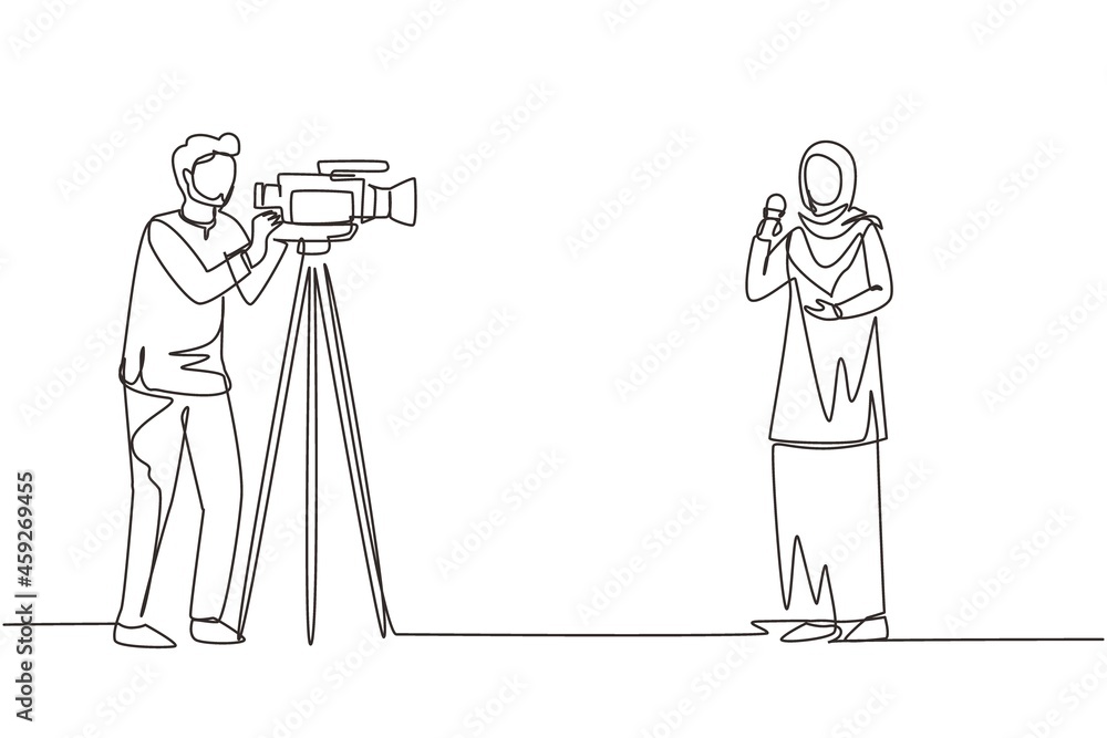 Single continuous line drawing Arab woman reporter. Journalists to report. Two Arabic journalists. Team of woman reporter journalist man operator broadcasting. One line draw design vector illustration