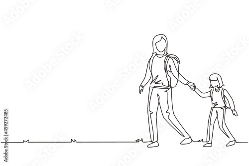 Single one line drawing happy mother taking her beauty daughter walking in camping ground. Picnic, recreation, traveling in nature trip. Modern continuous line draw design graphic vector illustration