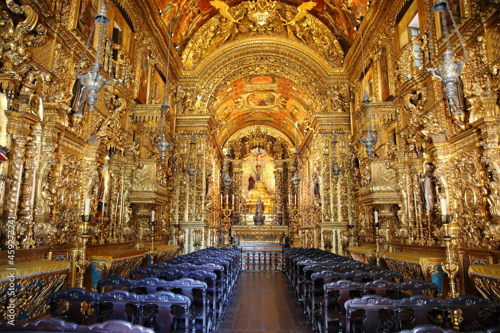 Fototapeta premium Interior of Sao Francisco da Penitencia Church, Rio de Janeiro, Brazil