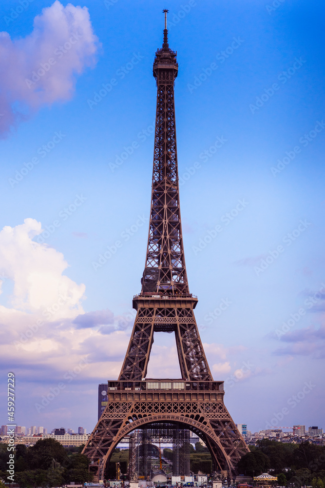 Eiffel Tower against sky from Trocadero viewpoint
