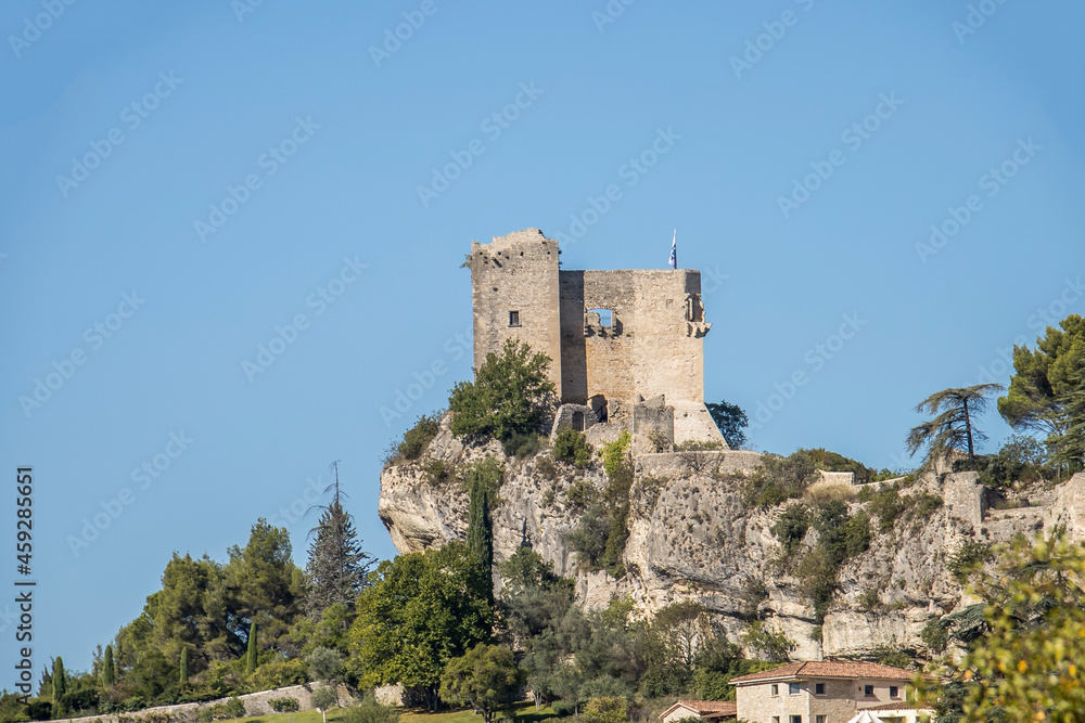  le château Comtal à Vaison-la-Romaine