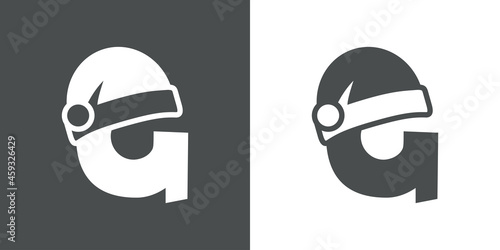 Logotipo con letra inicial G con silueta de gorro de Papá Noel en fondo gris y fondo blanco