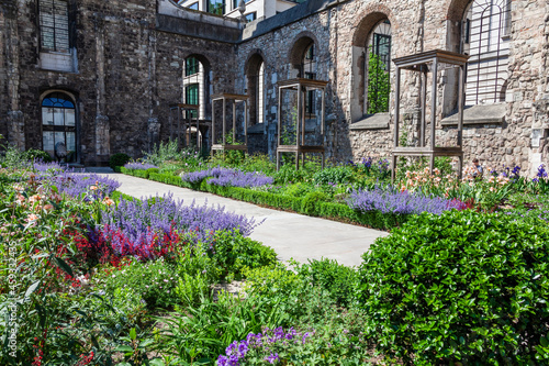 Fotografie Christchurch Greyfriars in Newgate Street London England, UK a 13th century chur