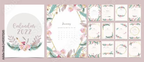 2022 table calendar week start on Sunday with feather and flower that use for vertical digital and printable A4 A5 size
