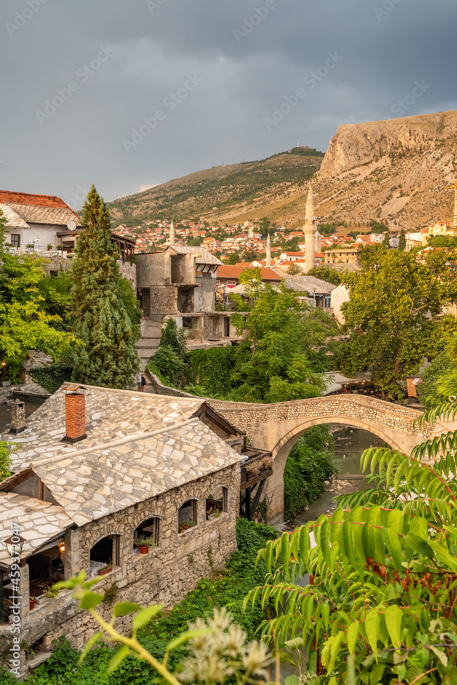 Obraz premium Mostar Old Town cityscape at sunset, BiH