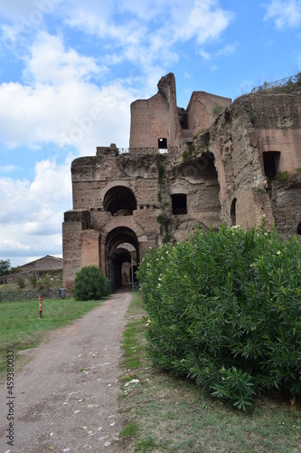 Antyczne ruiny, Rzym Włochy #459380033