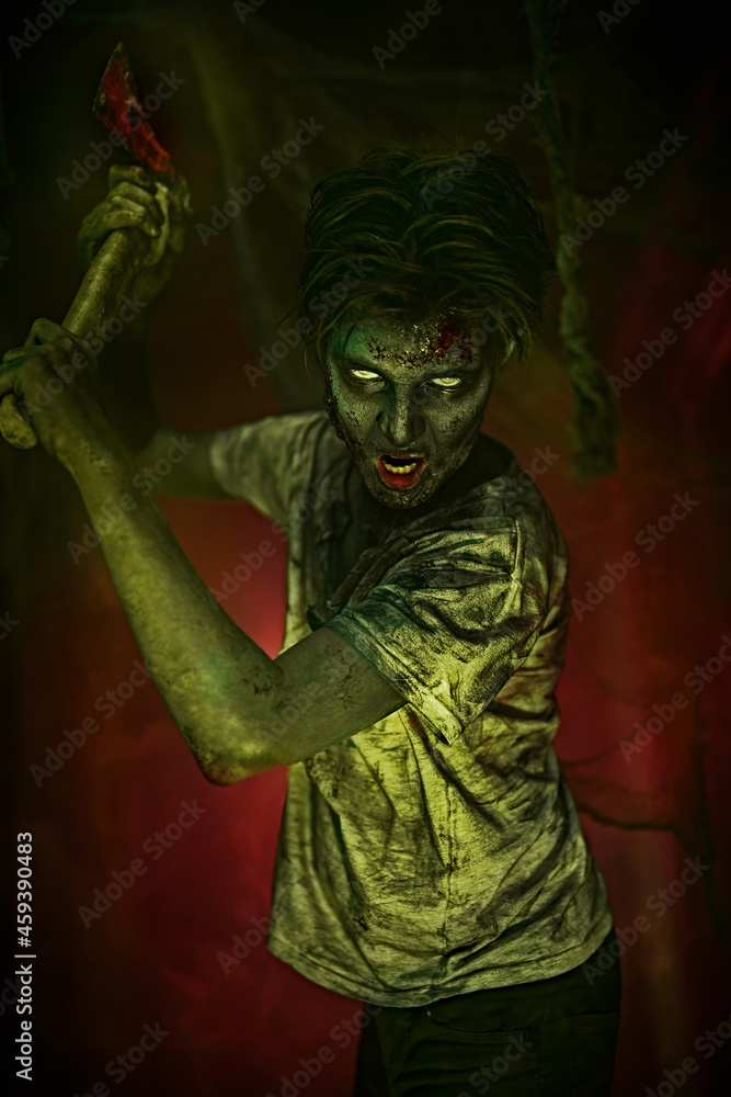 horror movie zombie