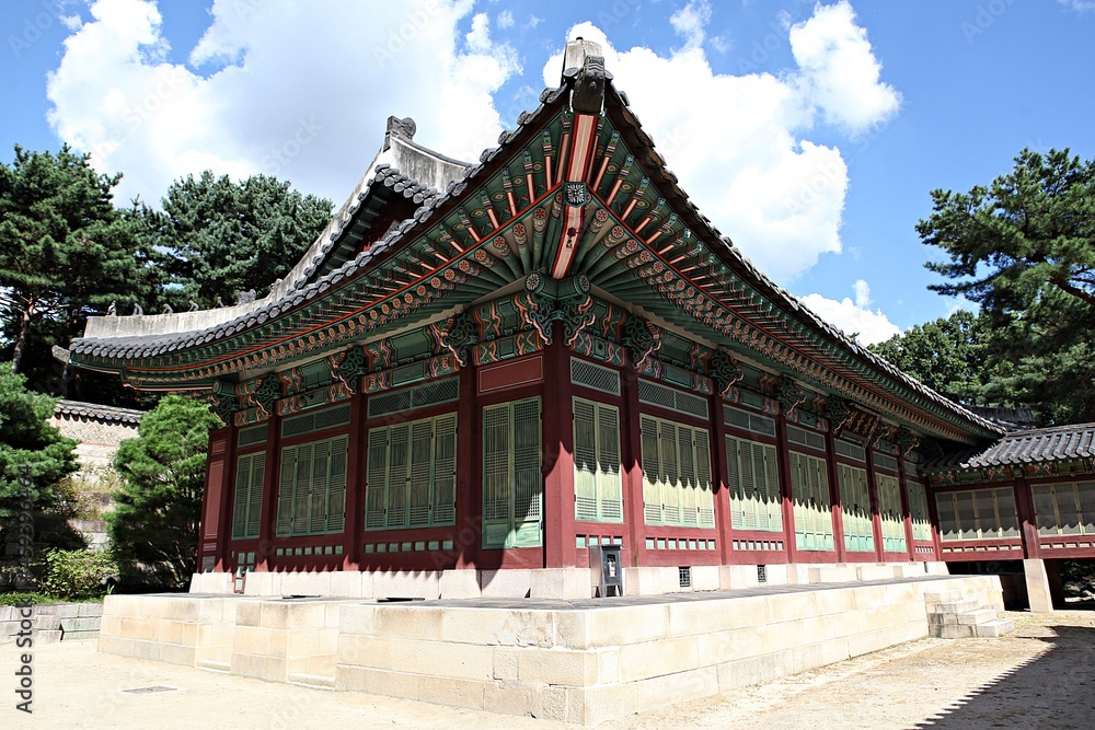 Fototapeta premium 한국의왕실창덕궁입니다