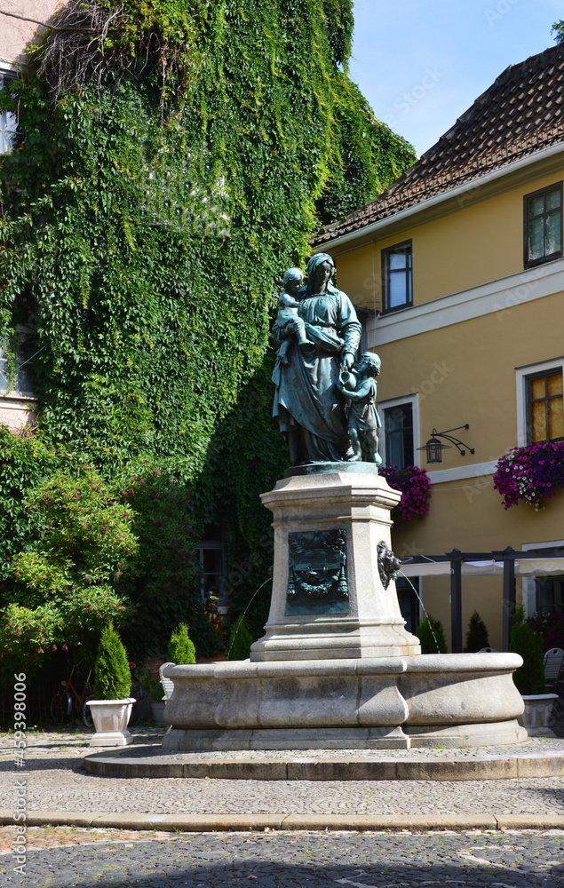 Statue in der Altstadt von Weimar, Thüringen