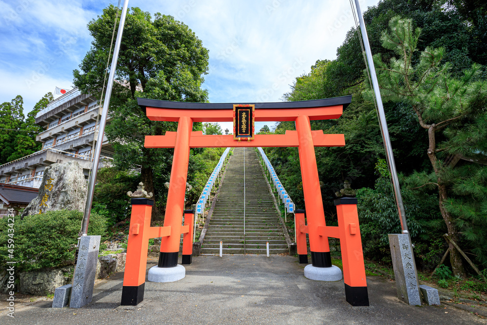 初秋の高良大社 福岡県久留米市 Kora Taisha in early autumn Fukuoka-ken Kurume city 初秋の高良大社 福岡県久留米市 Kora Taisha in early autumn Fukuoka-ken Kurume city