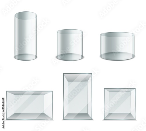 Box glass. Realistic plastic transparent cube and cylinder. 3D blank exhibition showcase. Round or square aquarium mockup. Geometric shapes with light reflection. Vector containers set