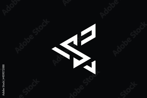 SC logo letter design on luxury background. CS logo monogram initials letter concept. SC icon logo design. CS elegant and Professional letter icon design on black background. S C CS SC