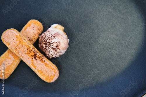 Tiramisu Eis