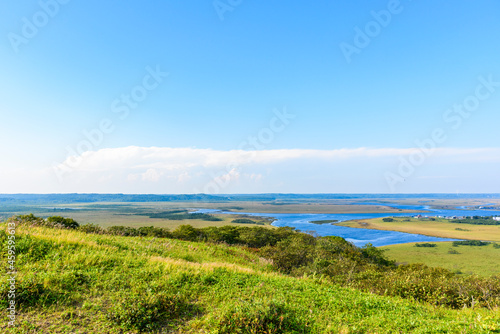 北海道 琵琶瀬展望台より霧多布湿原望む