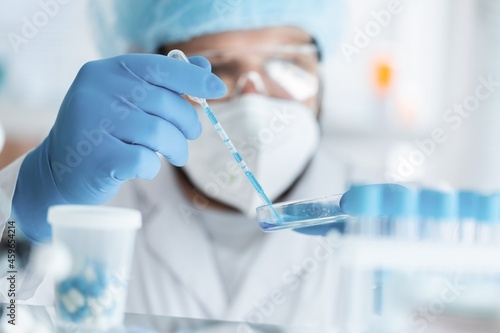 Photo Medical Research Laboratory, Portrait of a Scientist does Analysis