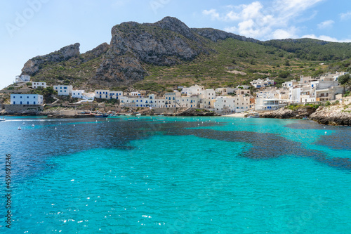 borgo marinaro di levanzo in sicilia