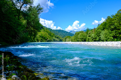 Le acque turchesi del fiume Isonzo  Slovenia  Parco del Triglav