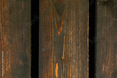 Deski drewno na elewacji budynku